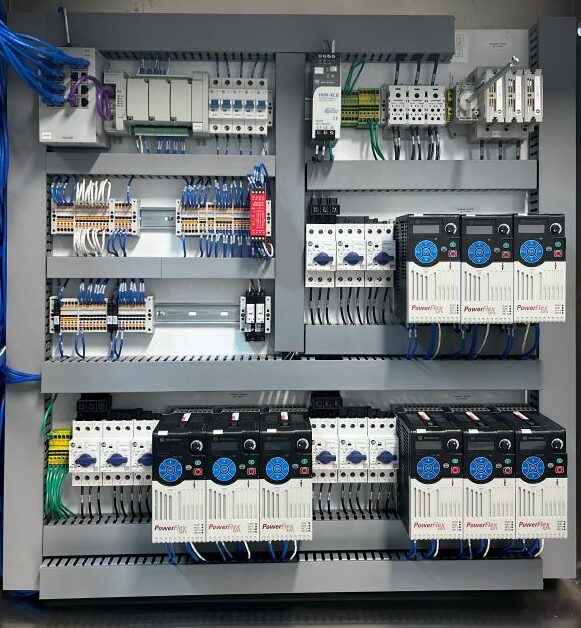 PowerFlex525 controlled with EtherNet/IP